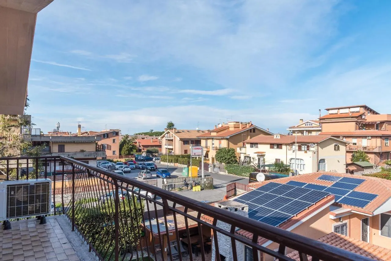Travelershome Ciampino&Morena Guesthouse Рим Италия